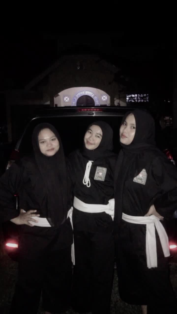 @Atika.