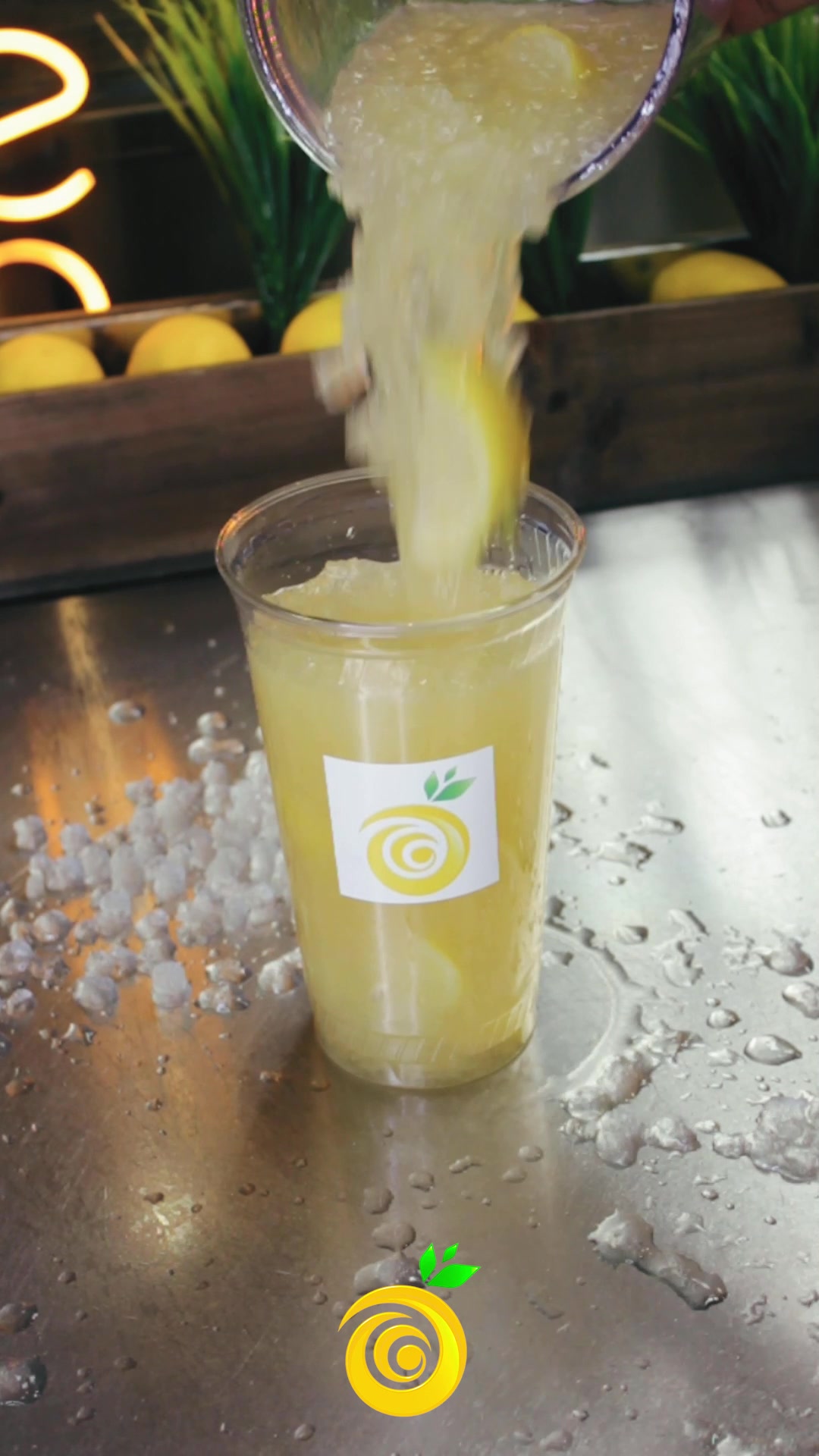 @Cuties Lemonade & Mo