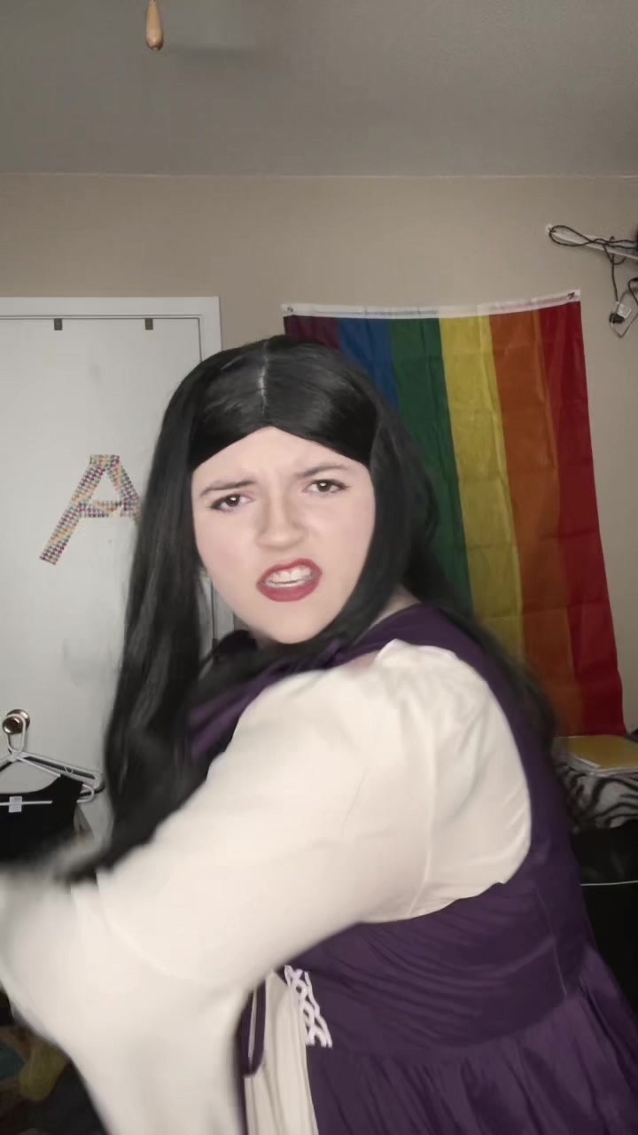 @Booklord_Abby