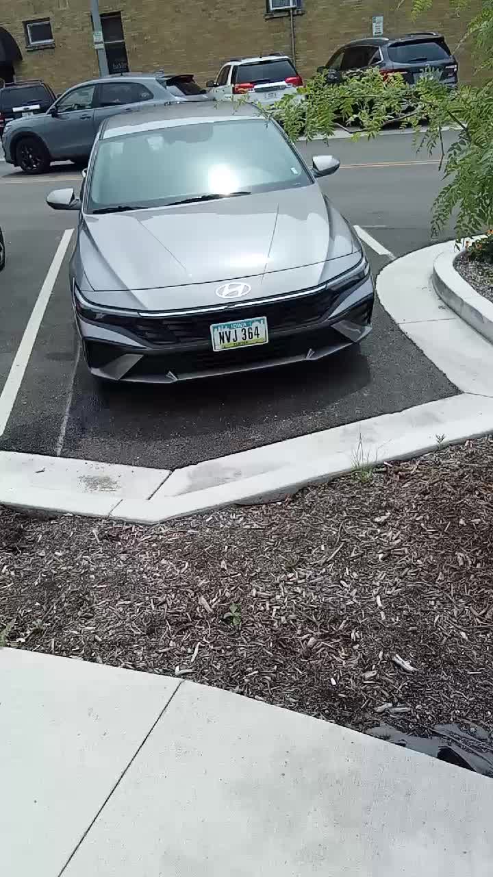 @chrisleone55