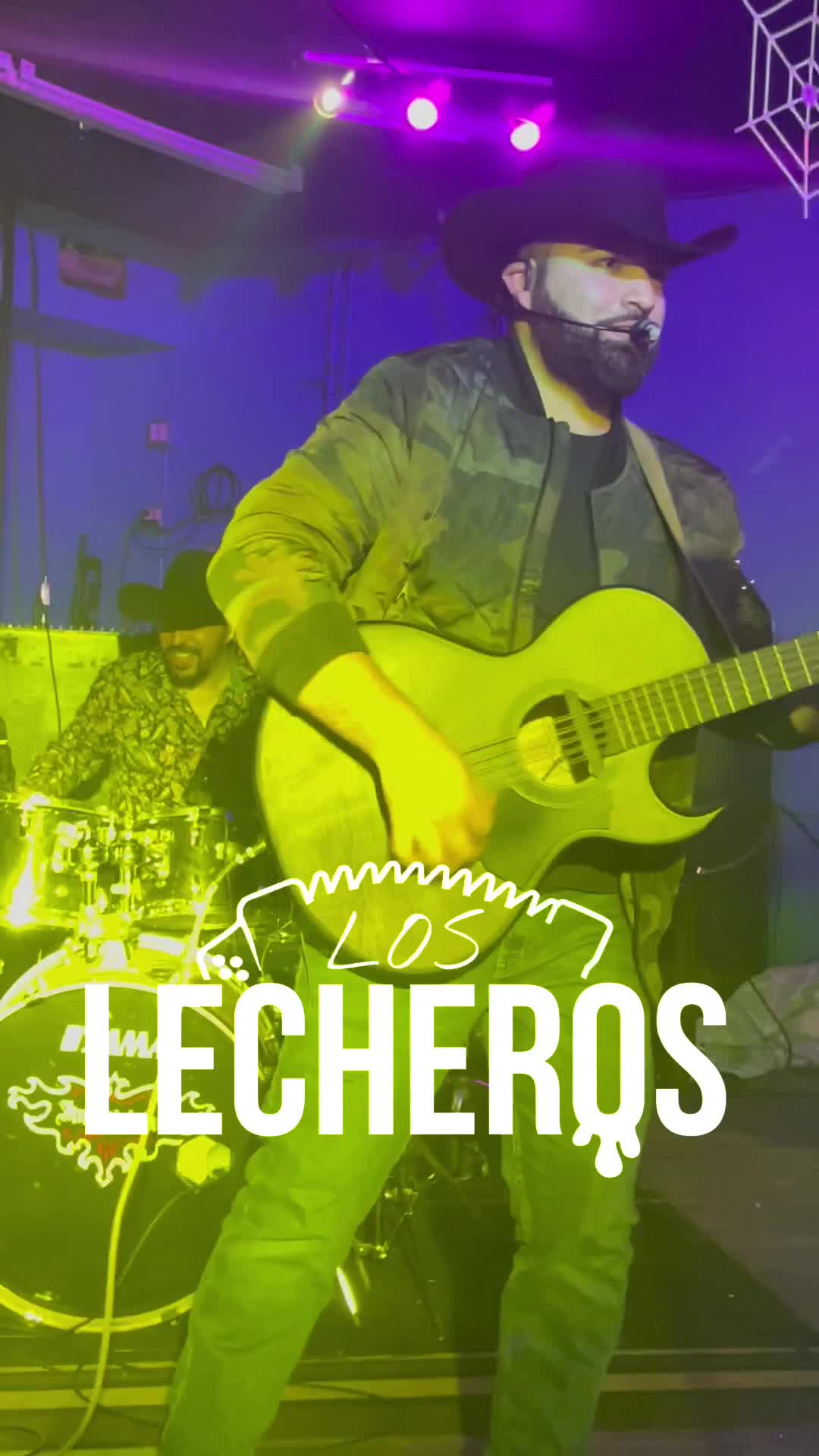 @Los Lecheros
