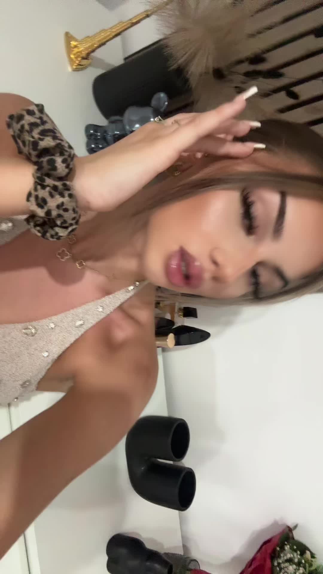 @klaudia