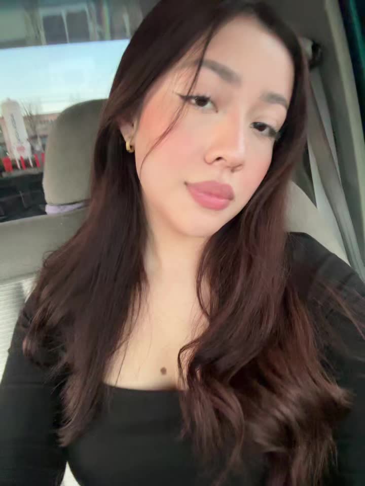 @naomi