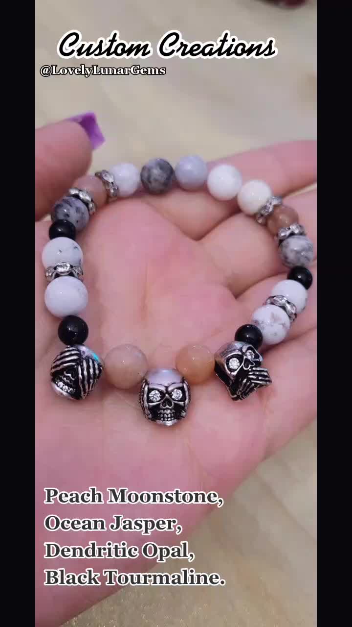 @lovelylunargems