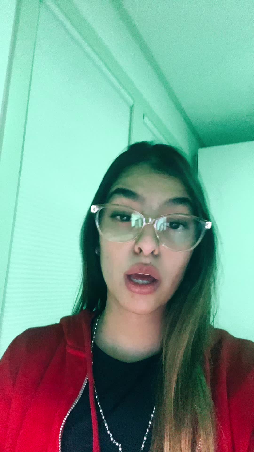 @✨