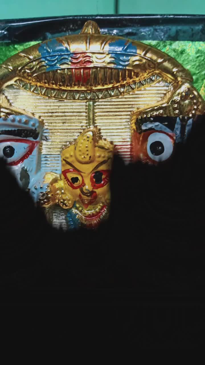 @কৌশিক ঘোষ