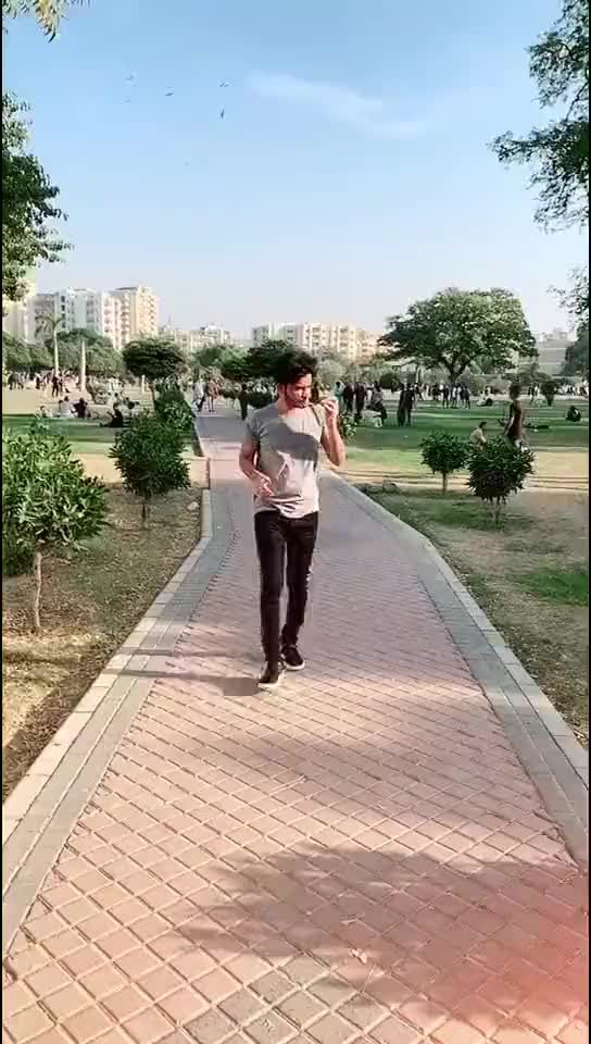 @👑 Aakash 👑