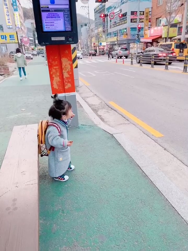 @윤이에윤