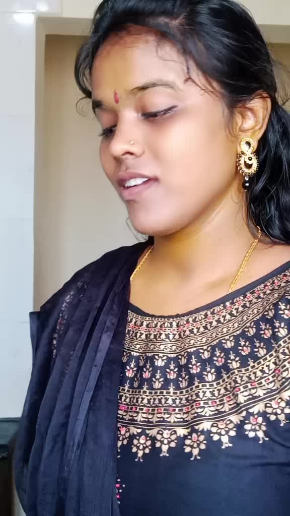 @கருப்புதமிழச்சி🙏🙏
