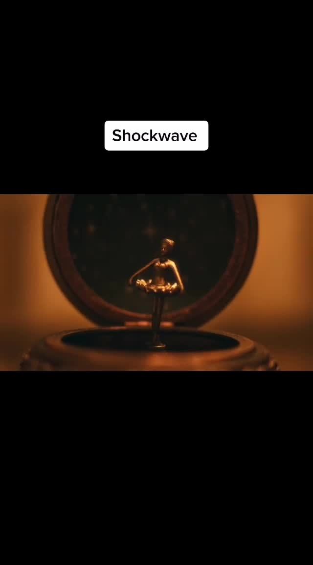 @Marshmello