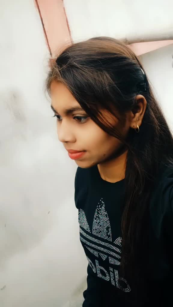 @💞lovely lahari 💞