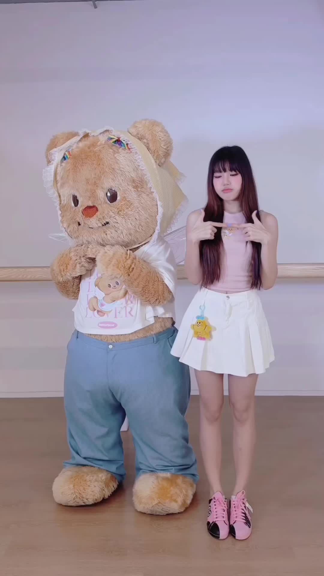 @MinnieBoontika