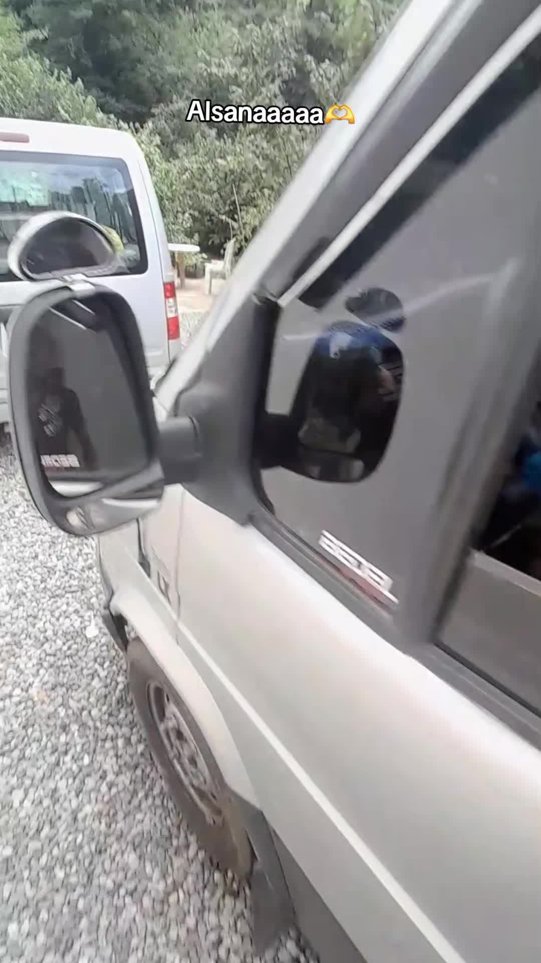 @E F E ✅️