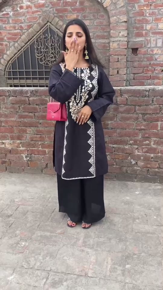 @Javiryaakhtar
