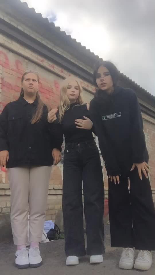 @оля блин