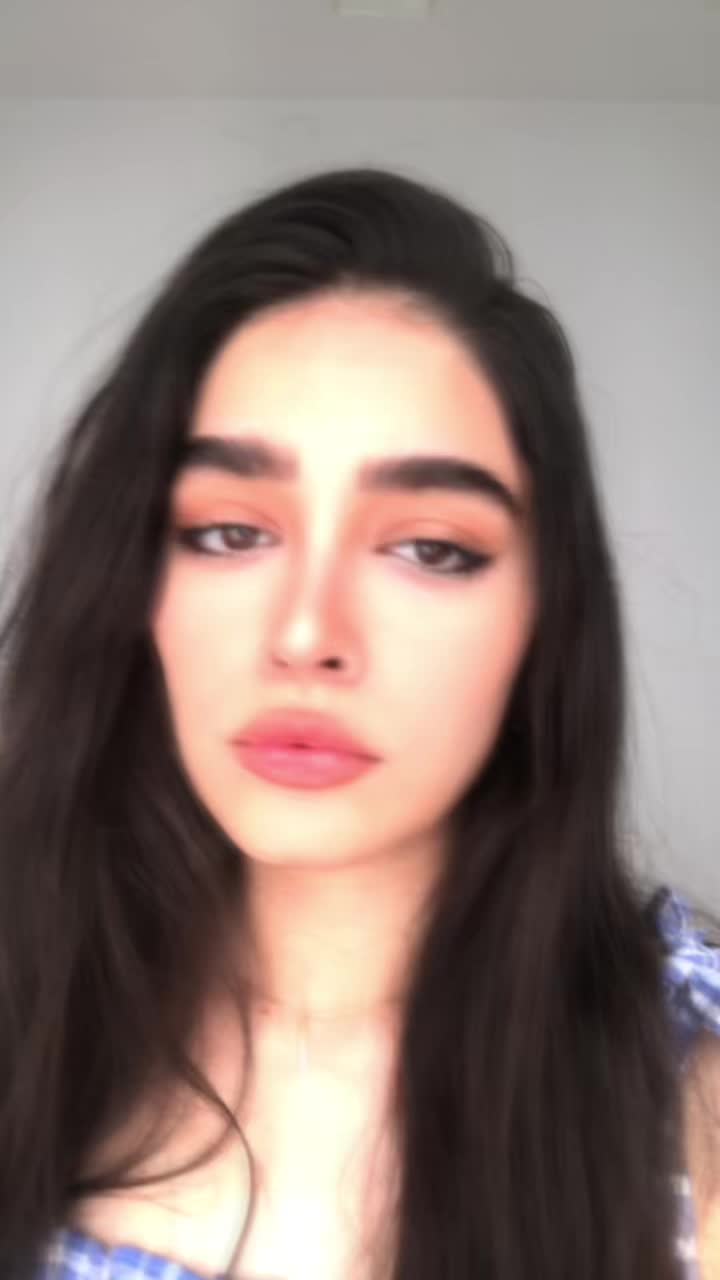 @Heliashayann