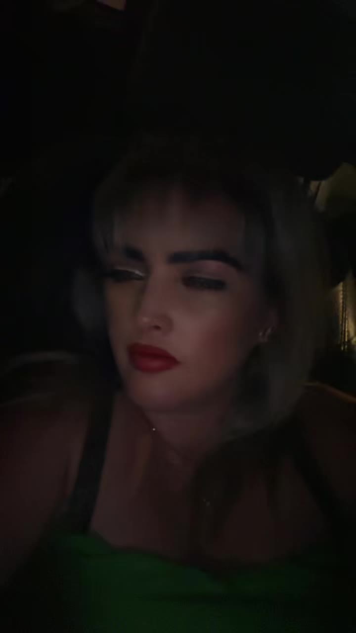 @lesliengomez2