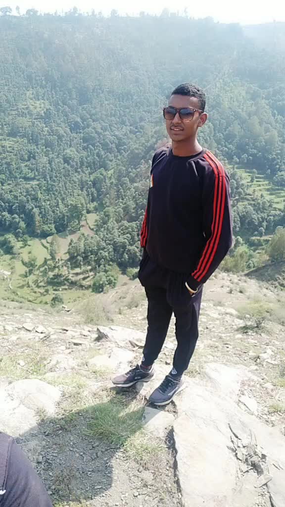 @Dinesh Bora Dinu