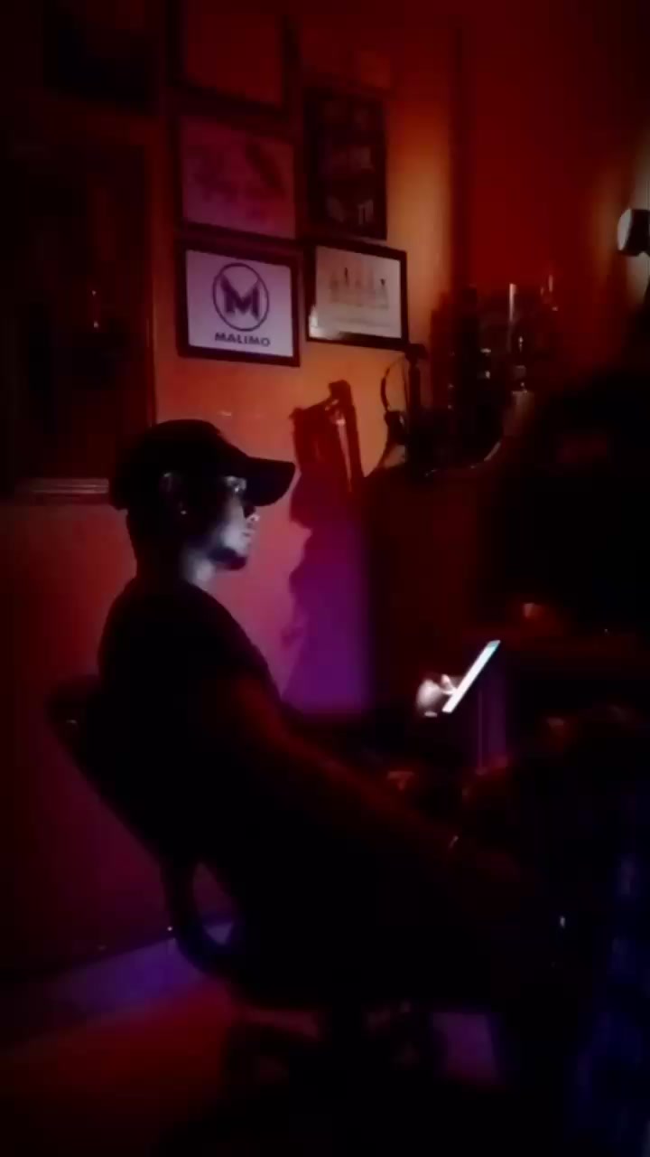 @𝙍𝙚𝙮𝙣. 𝘼𝙇