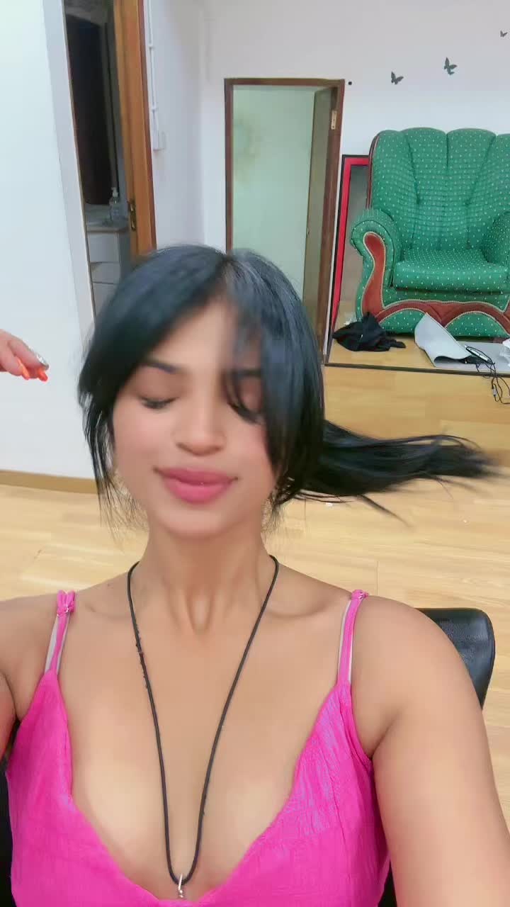 @🔥._Dharmika._🔥