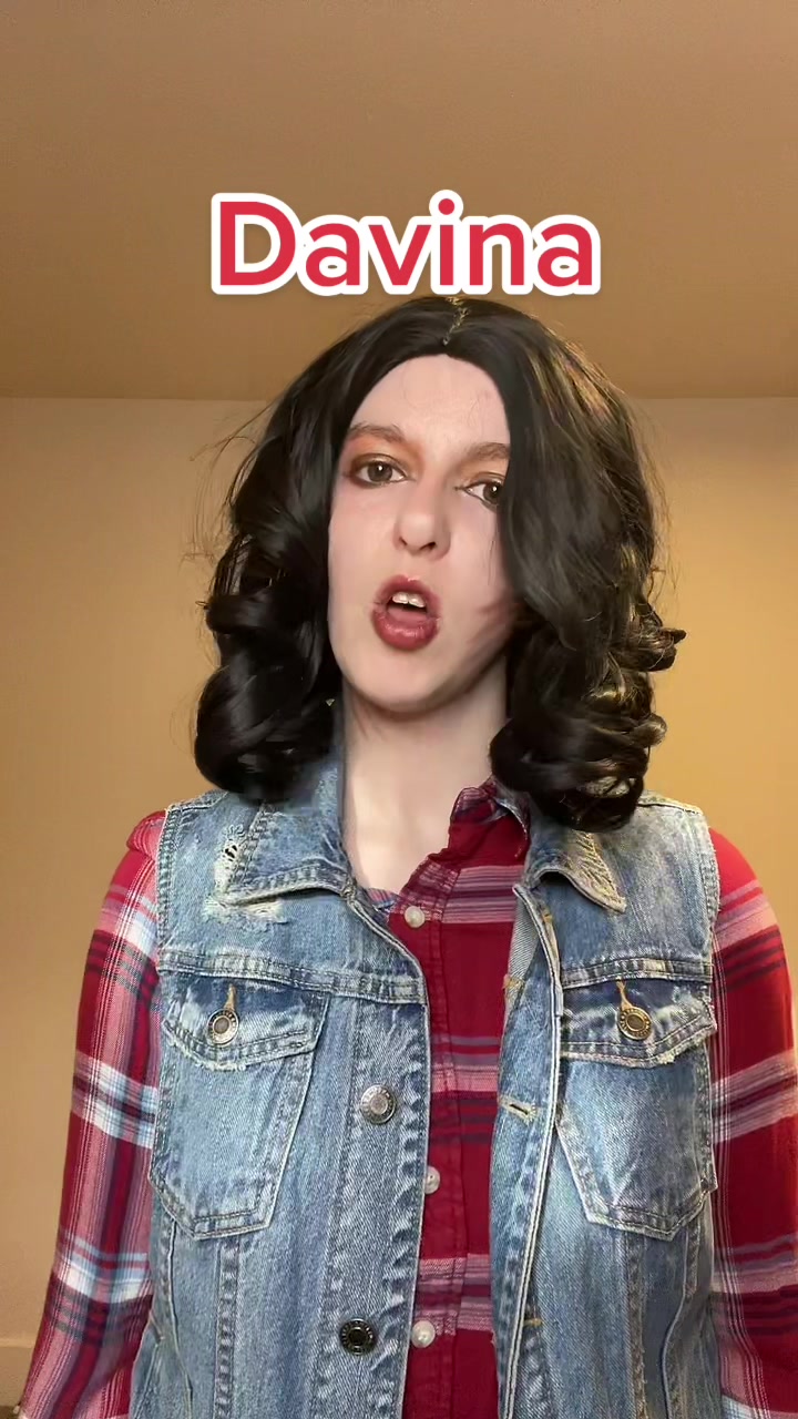 @Sarah_Renai