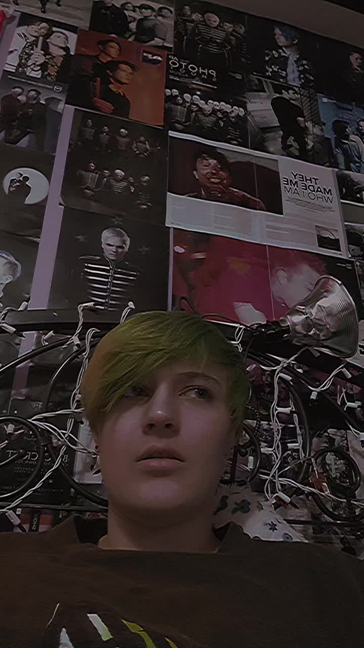 @𝘽𝙚𝙣𝙯