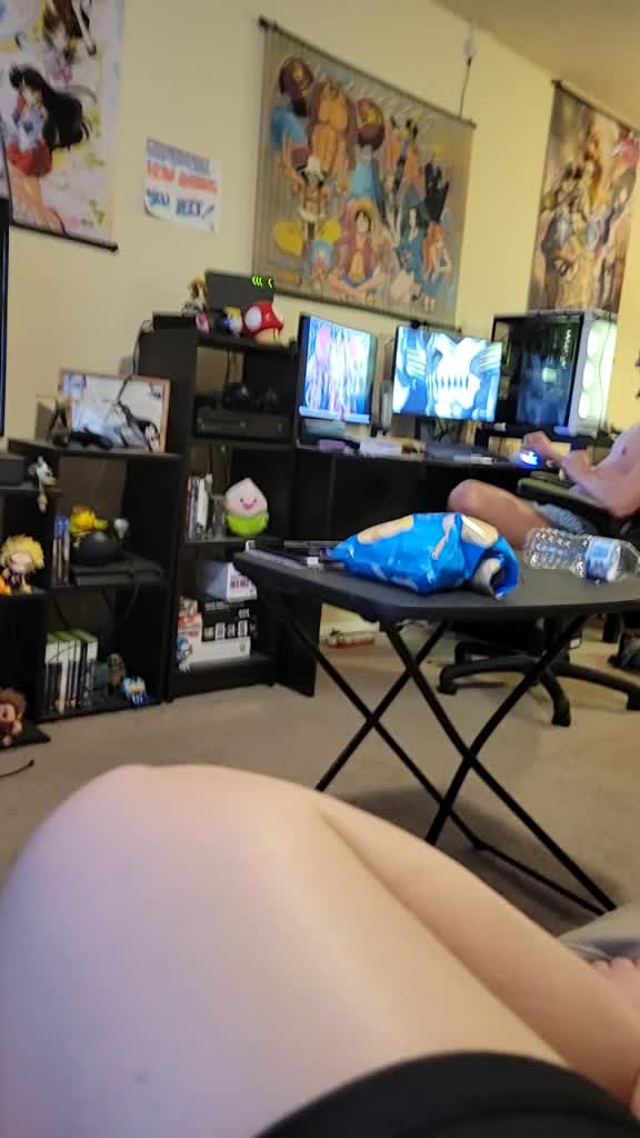 @Motzarelluh