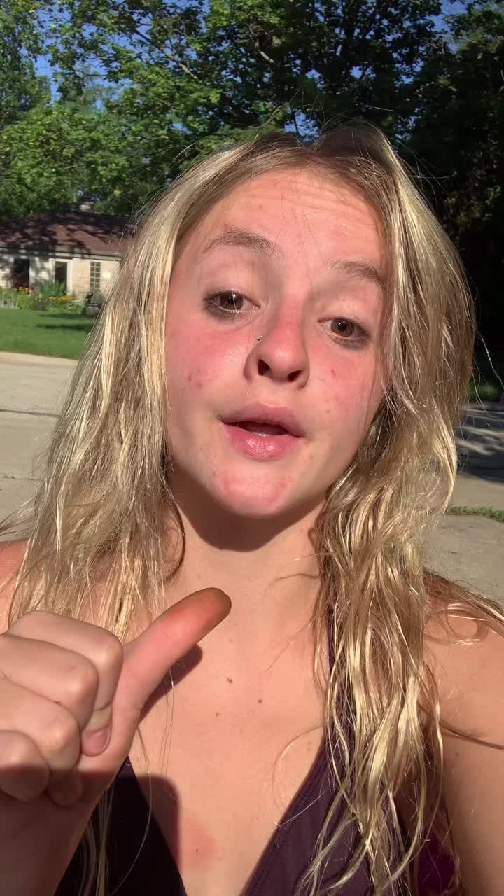 @musicalycrownmeup
