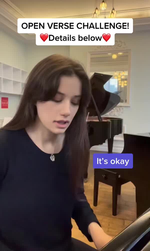@Ella Bleu Travolta