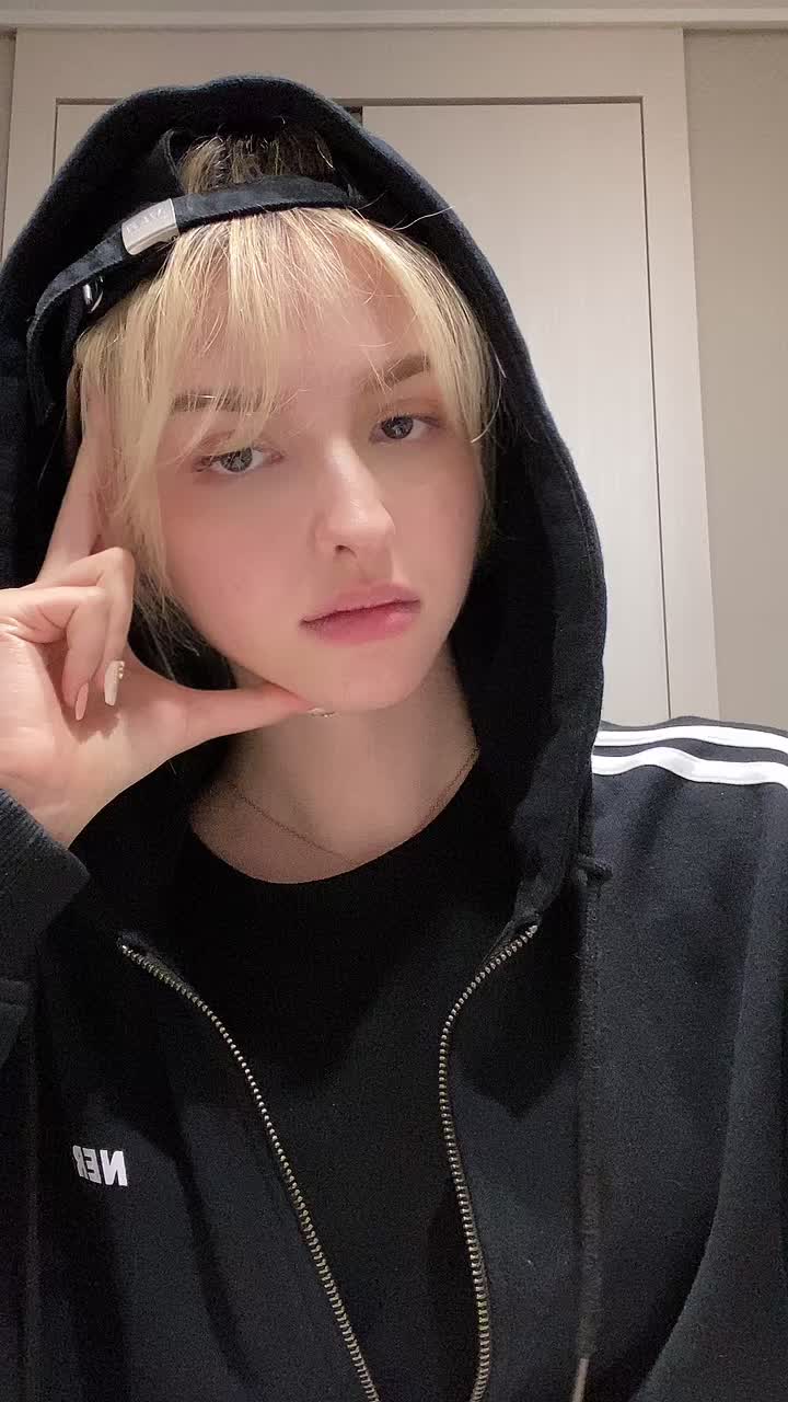 @It&rsquo;s me Eli♡