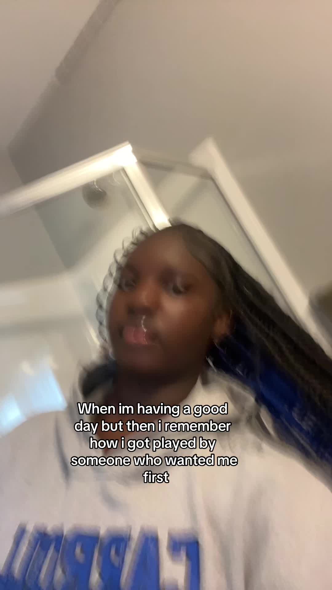 @￶