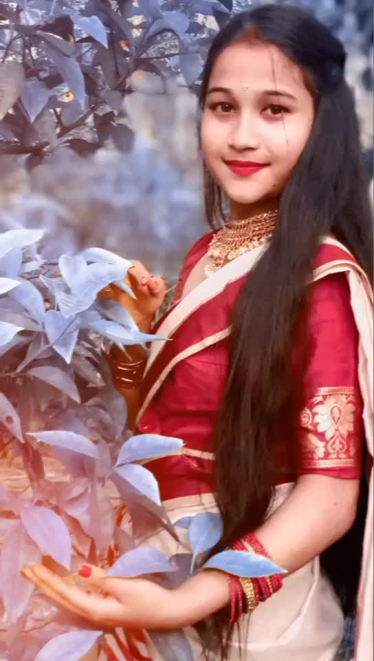 @👑★Sweetu★👑