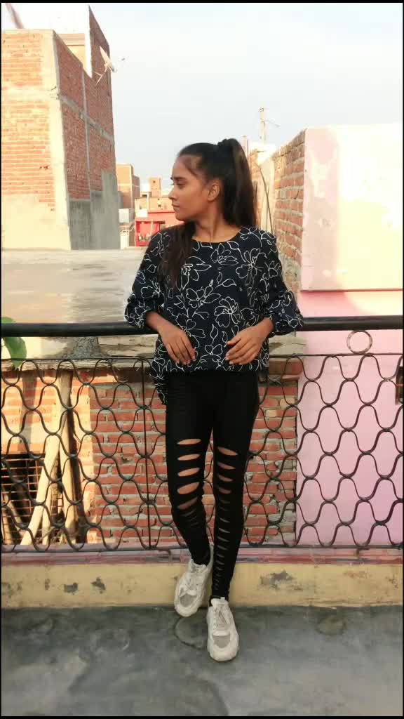@pooja dancer
