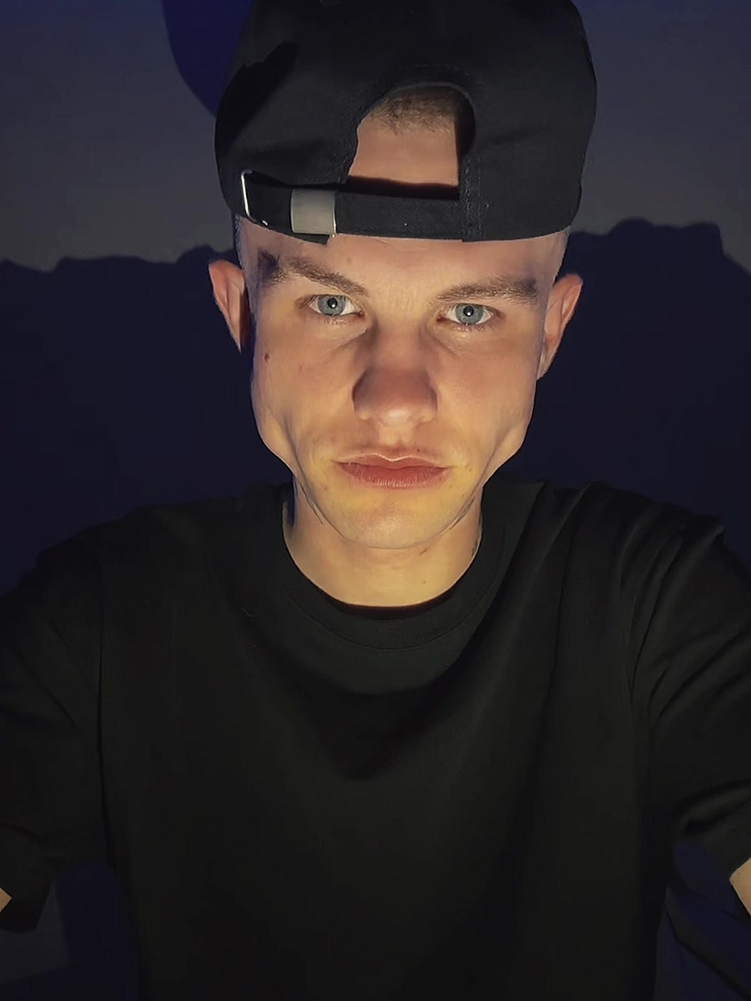 @TaNkIsT🐺