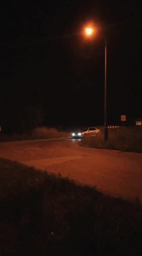 @13Distric