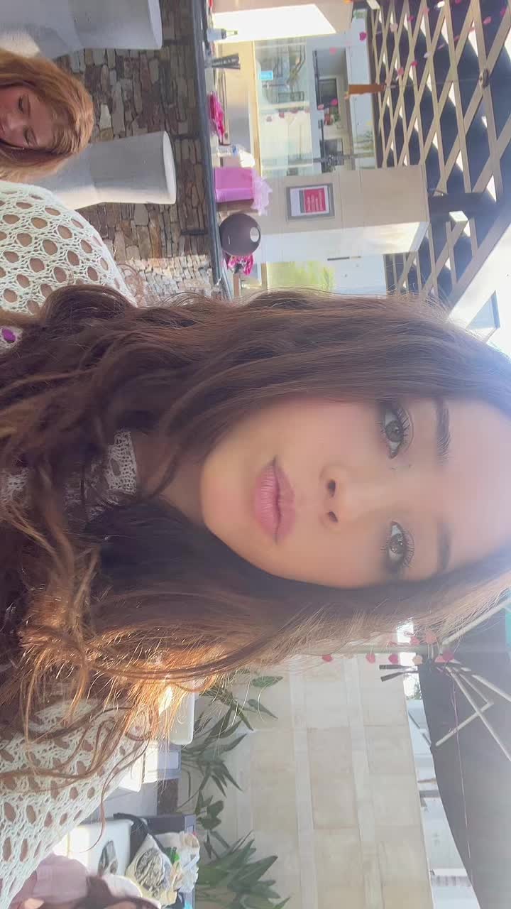 @Luccia