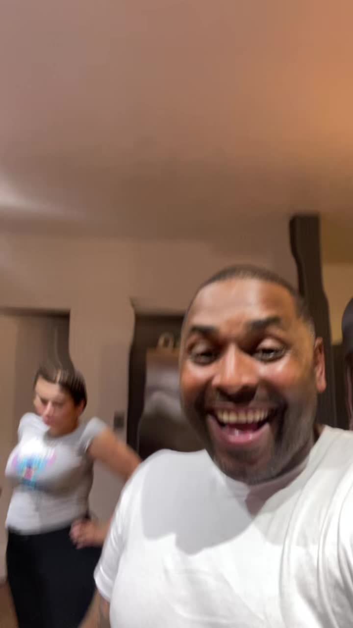 @Welofama