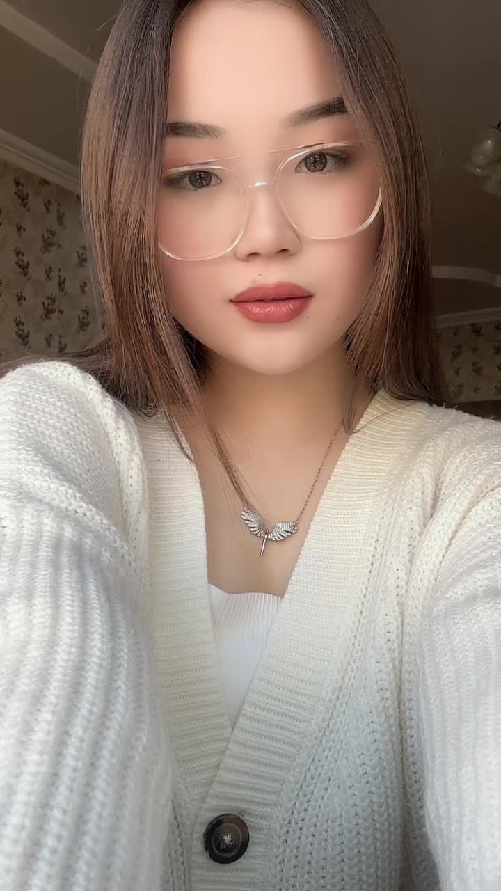 @elya.md