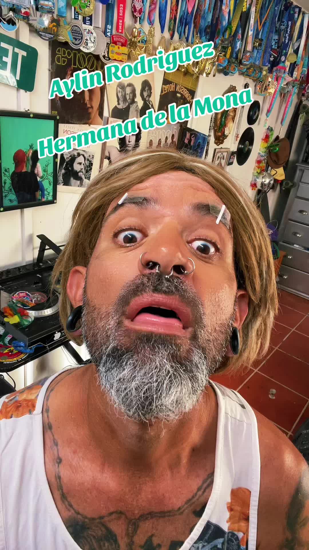 @Chpelopez