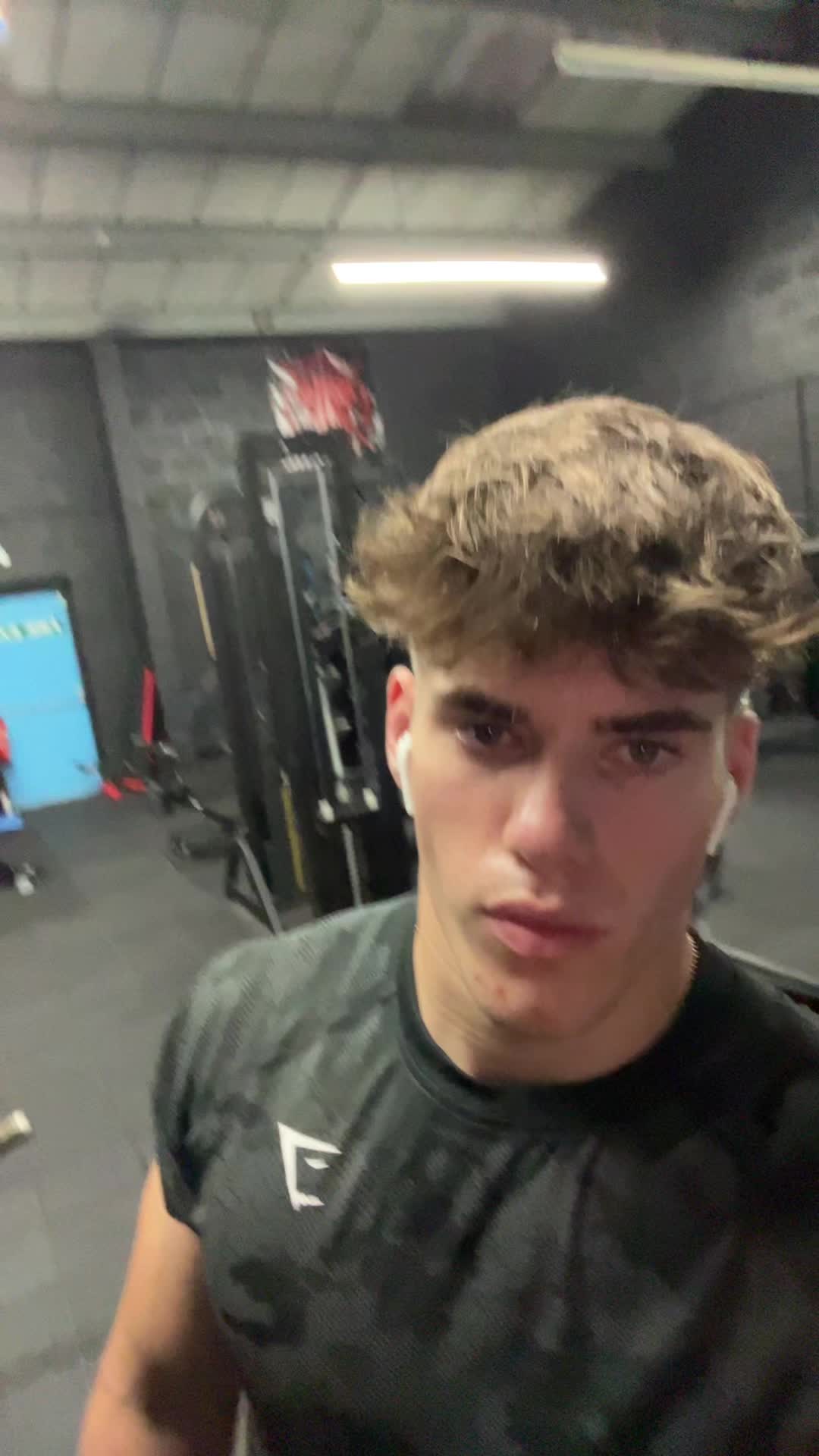 @WillHicks