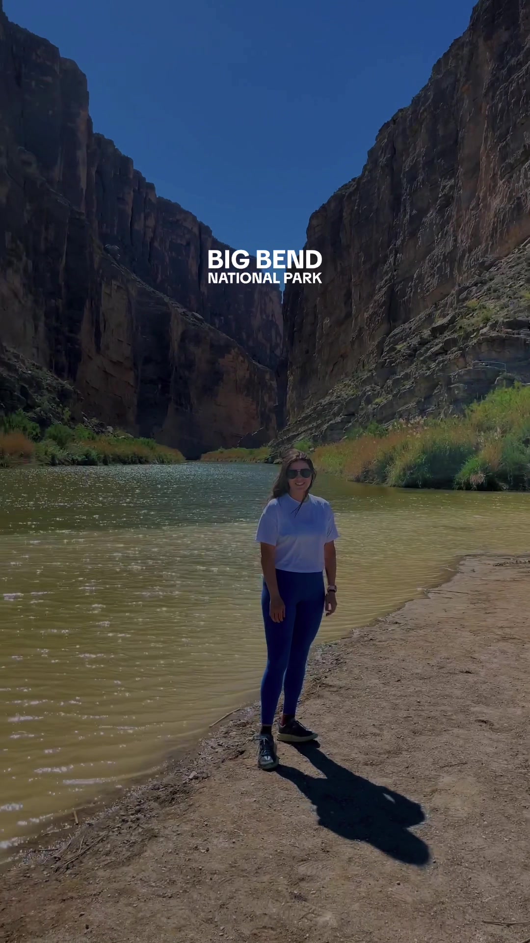 @Lindsay | Hiking +Travel