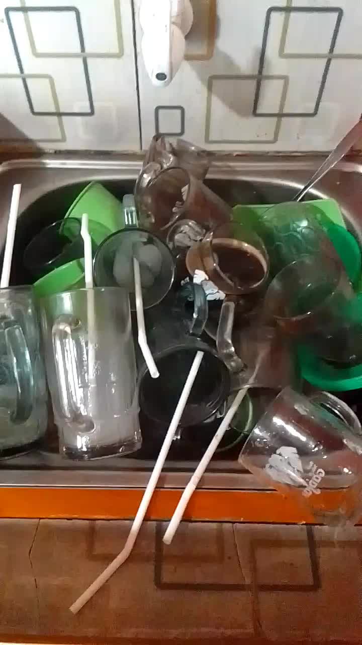 @putriscorpio02