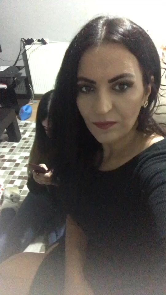 @Ece Zencir