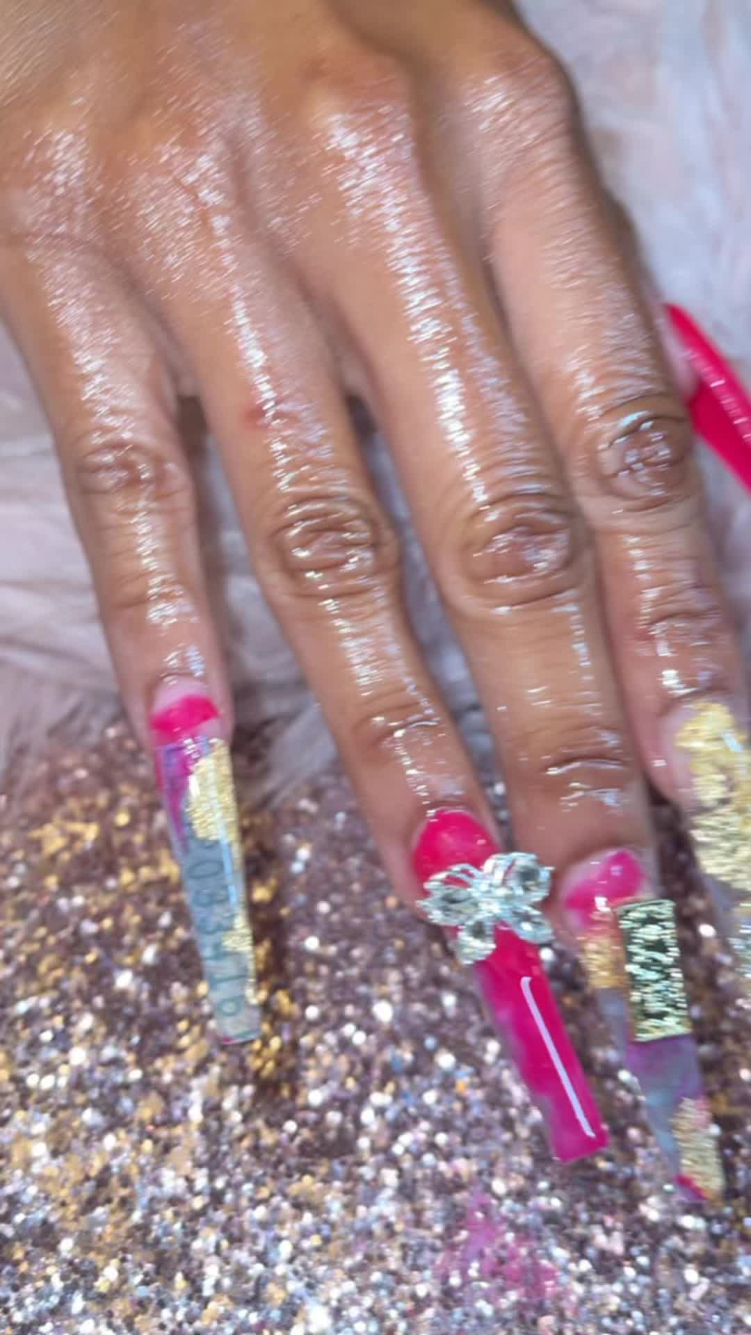 @BossedByMea