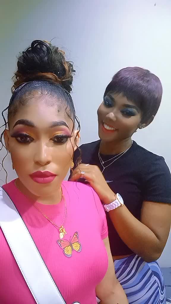 @munaminaj🥰🥰🥰🥰