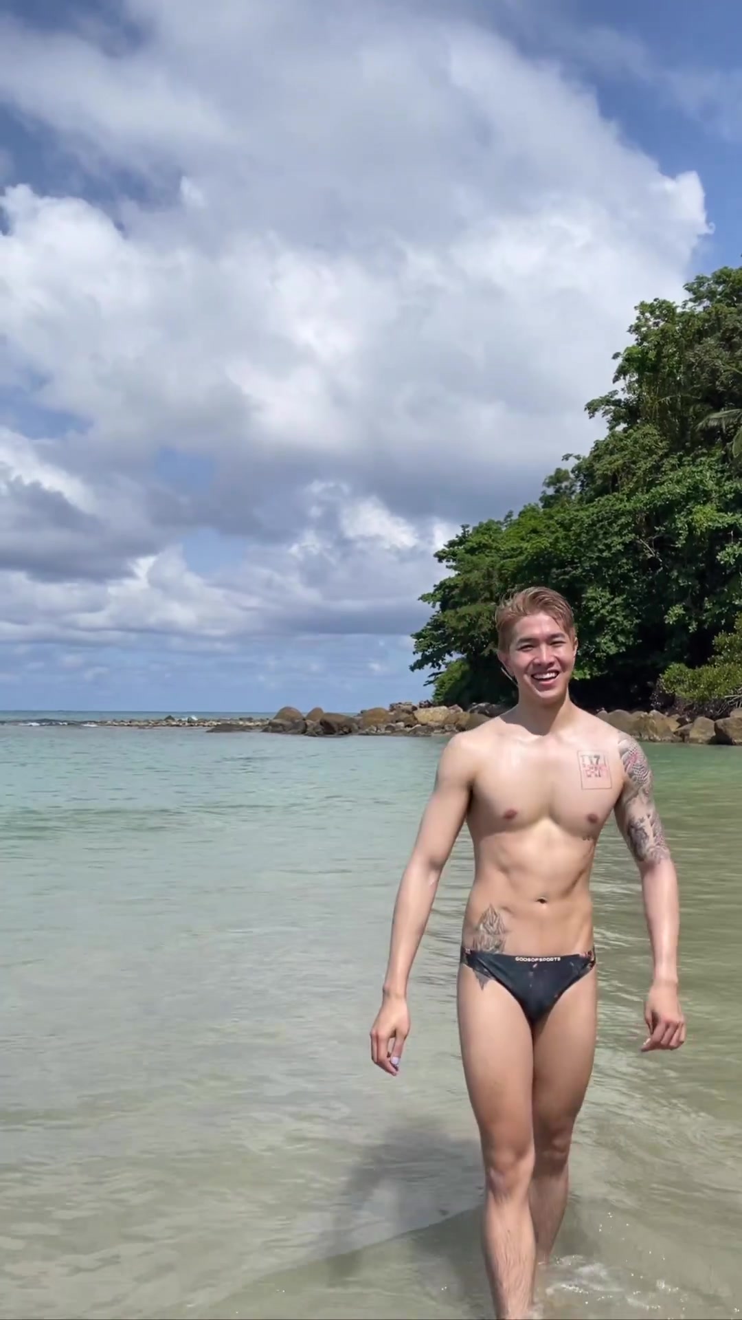 @ThaiChineseCuteboy
