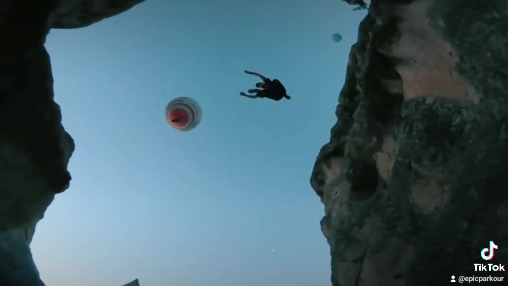 @EPIC PARKOUR