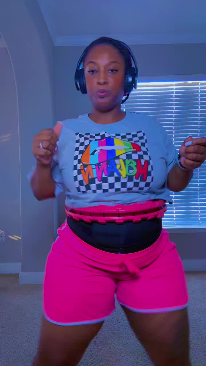 @LADYK
