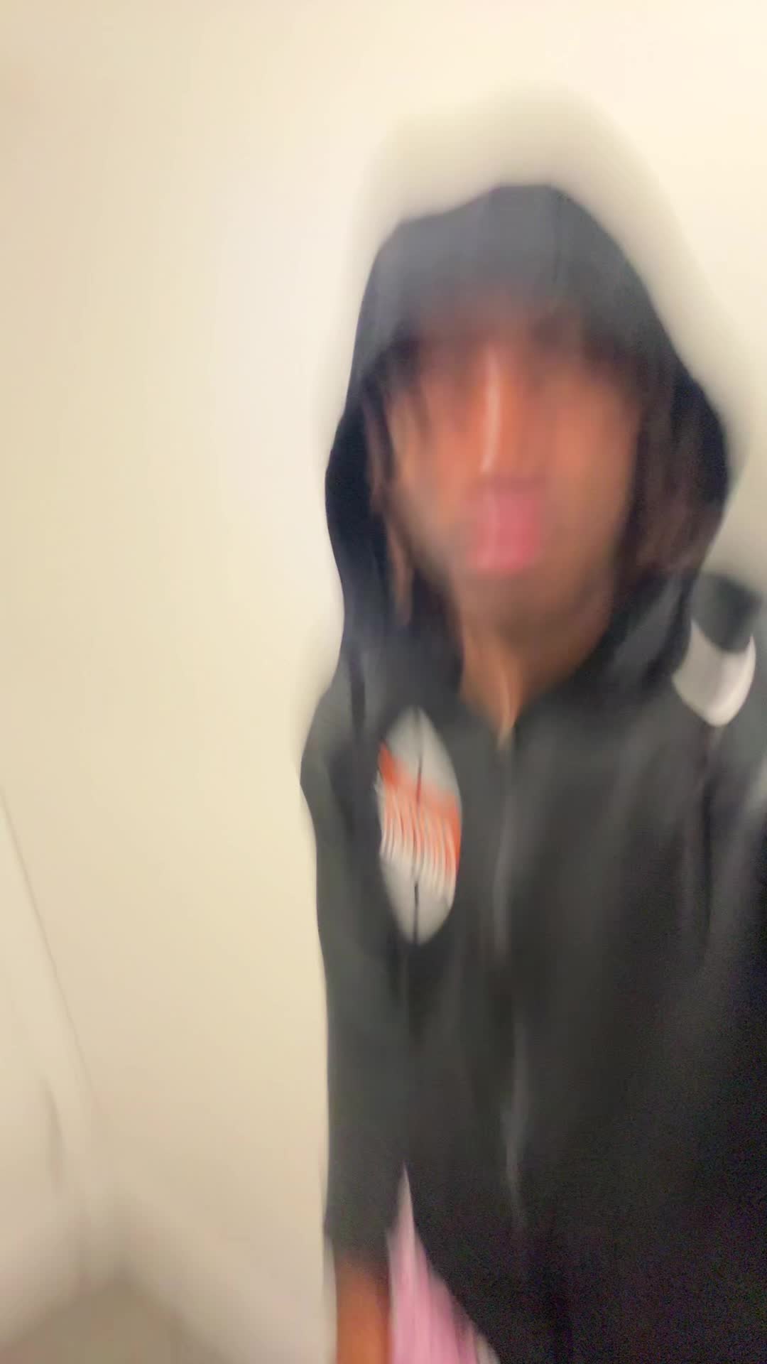 @lily