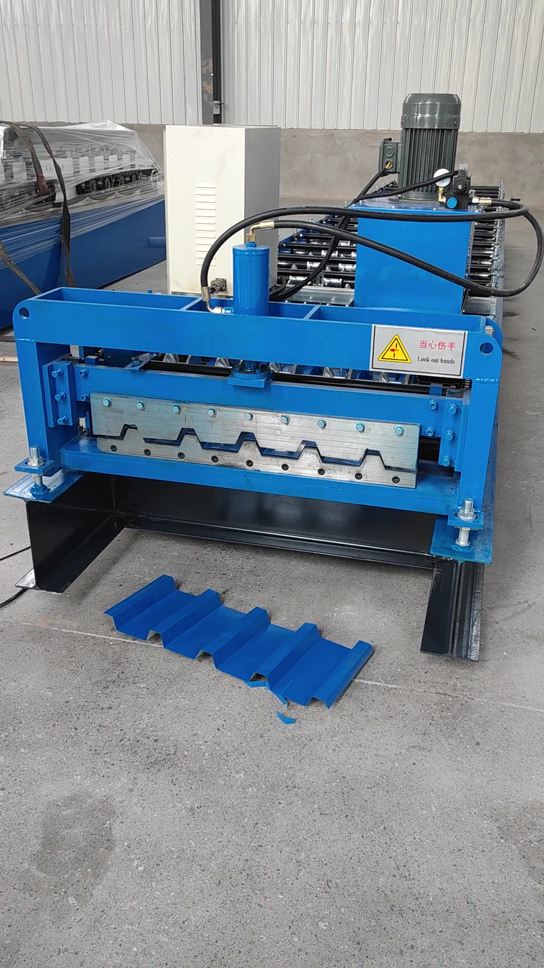 @SteelmamaRollFormingMachine